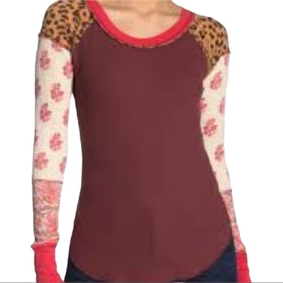 We The Free Women’s Bright Side Knit Mixed Media Thermal Top in the Size XS - Picture 3 of 9